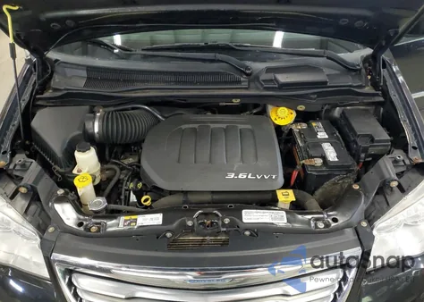 2015 Chrysler Town & Country Touring из США, поврежденный, VIN 2C4RC1BG6FR645426